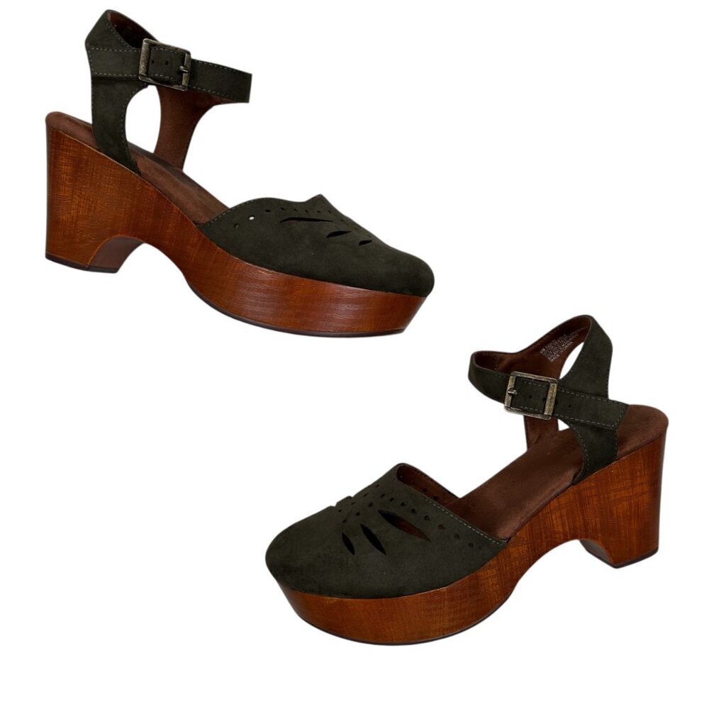 White Mountain Cassidy 9 Microsuede Platform Wedge Heel Clog Olive Retro Boho Ca